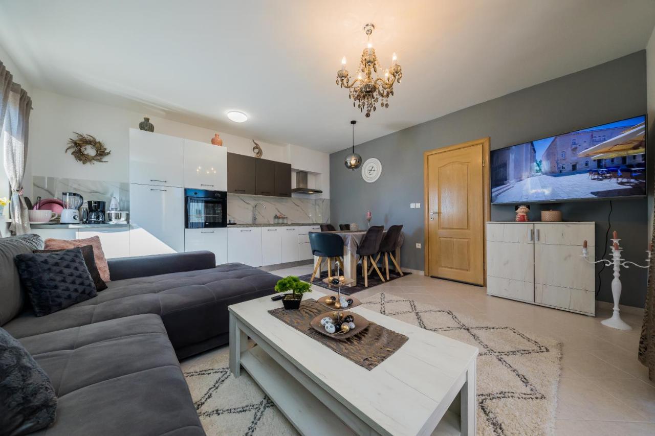 Ivana Apartment Трогир Екстериор снимка